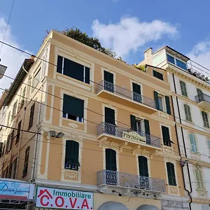 Guest house Les De La Place, Sanremo